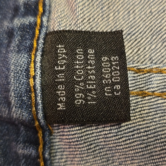 NWOT Calvins - Picture 4 of 5